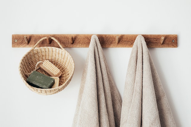 How to wash towels to keep them soft?